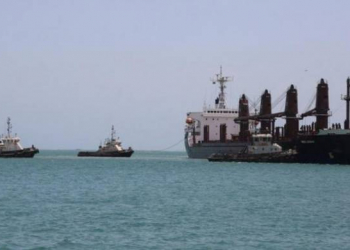 Israel Sends Submarines, Warships to Red Sea to Deter Iran